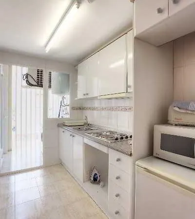 Benimar - Sabesa アパート ベニドルム